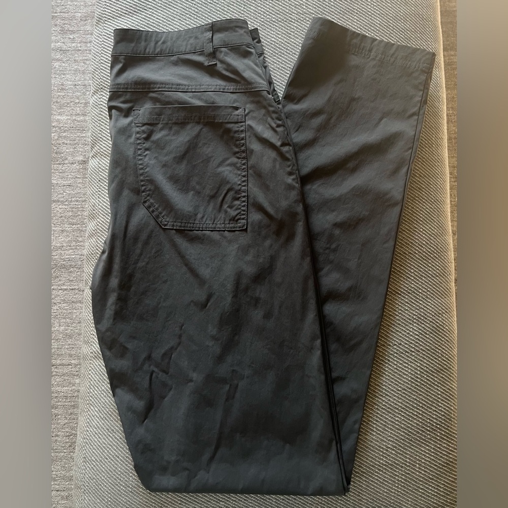 Men's American Tall Grey Travel Pants nylon/spandex blend